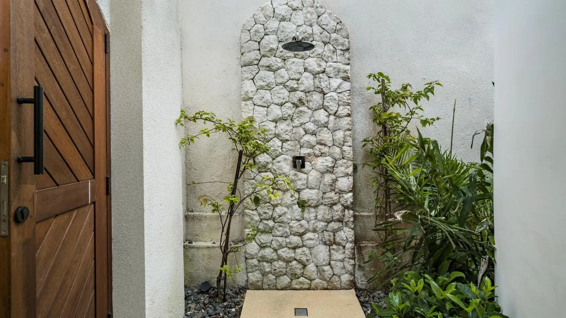 Villa Mansica By Balisuperhost Uluwatu  Indonesia